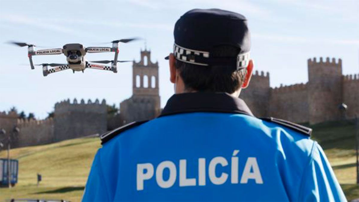 Imagen de un dron de la Policía Local de Ávila. | ABC