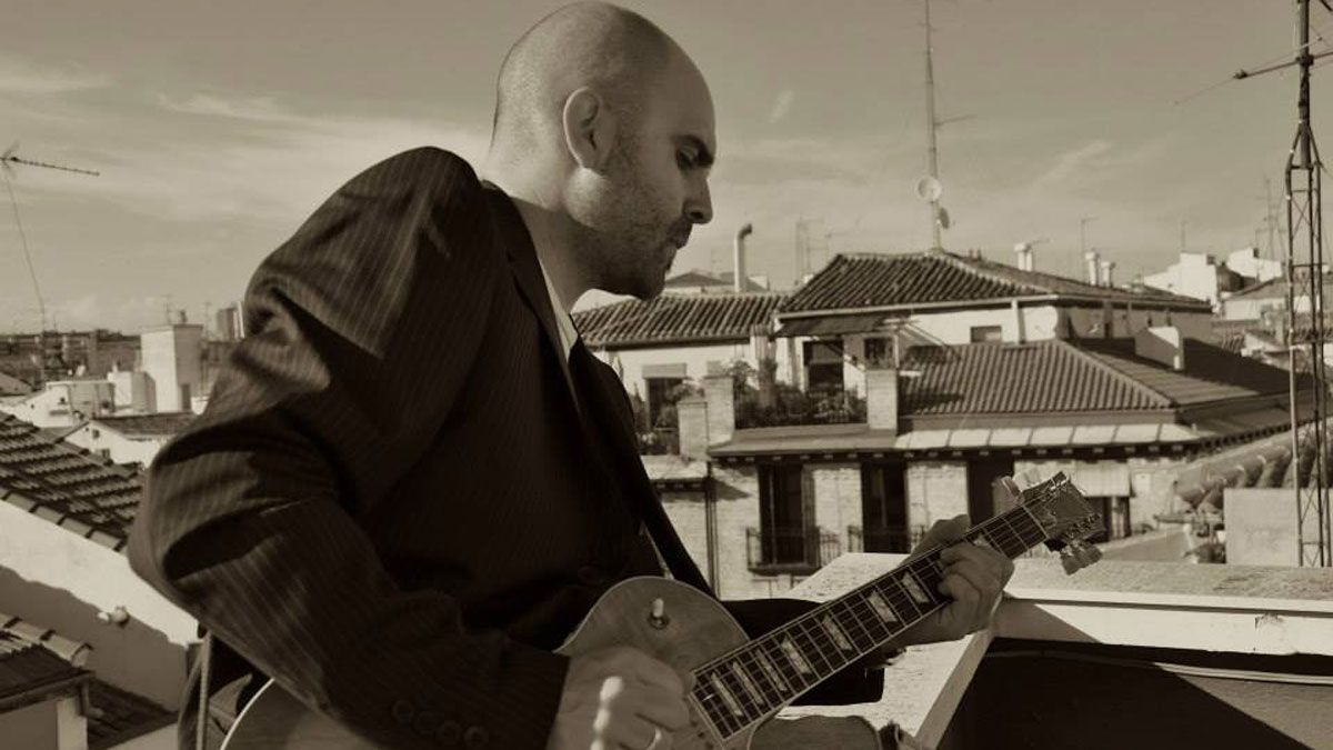 Lolo Moldes presentará su proyecto artístico 'Cráteres' este sábado en el Bergidum. | L.N.C.