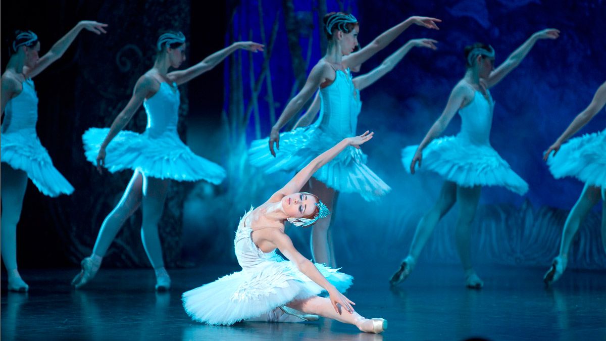 Una imagen del ballet 'El lago de los cisnes'.
