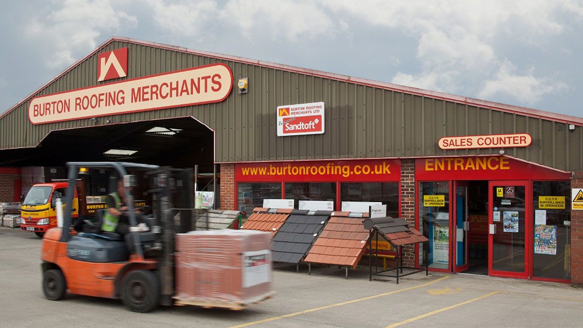 Discount Roofing, empresa de distribución de materiales de cubierta que ahora ya pertenece a Cupa. Discount Roofing, empresa de distribución de materiales de cubierta que ahora ya pertenece a Cupa.