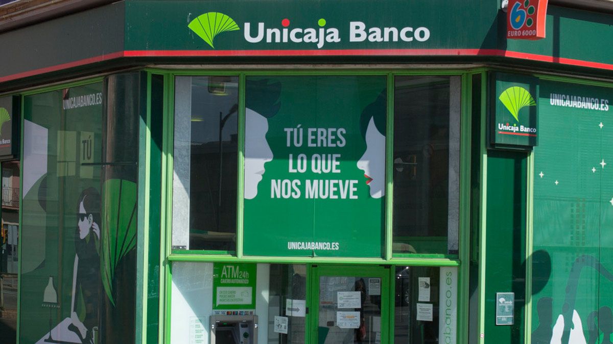 oficina-unicaja-banco.jpg
