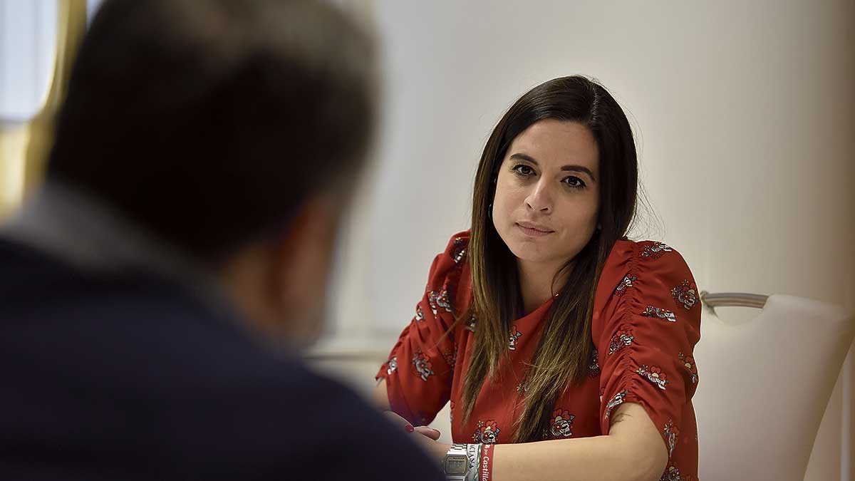 Nuria Rubio, candidata por León del PSOE. | SAÚL ARÉN