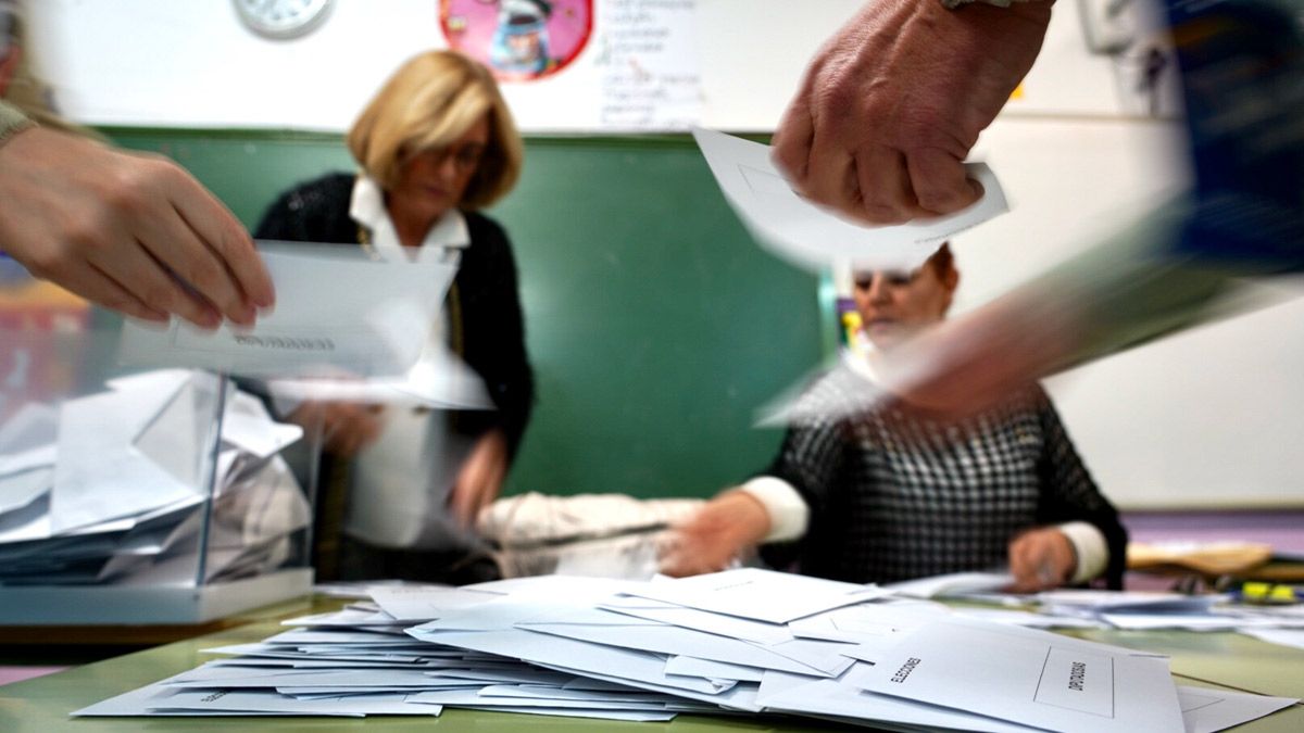 Imagen de archivo de recuentos en una noche electoral. | ICAL