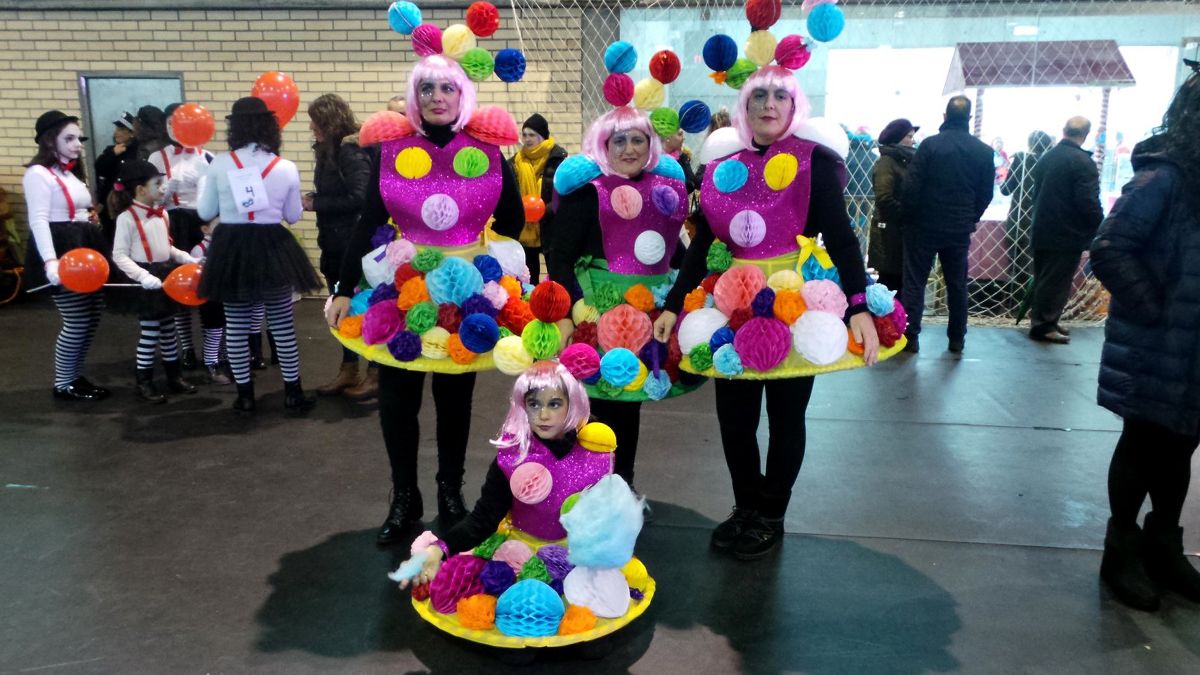 Disfraces de Carnaval en Toral de los Vados en ediciones anteriores. | Ayto. de Toral