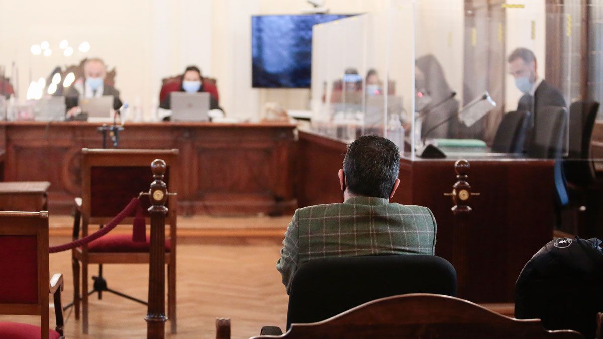 Momentos del juicio a Ramón en la Audiciencia Provincial. | ICAL