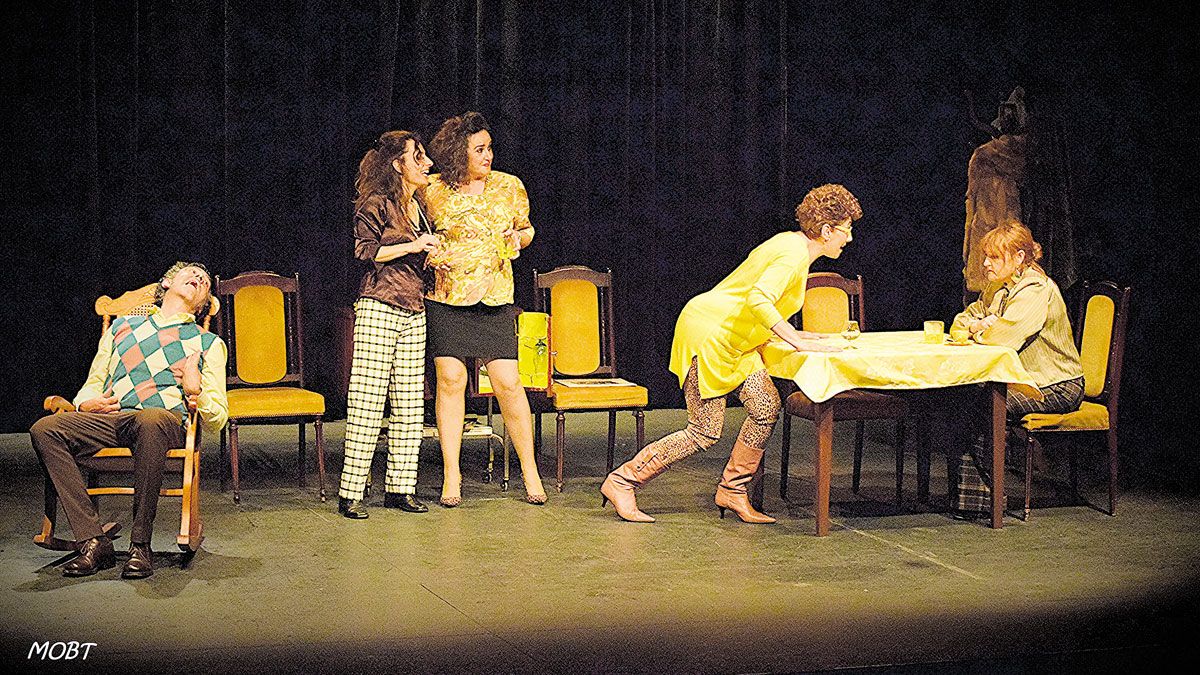 La compañía leonesa Teatro EnObras pone en escena ‘La inconclusa’. |  MOBT