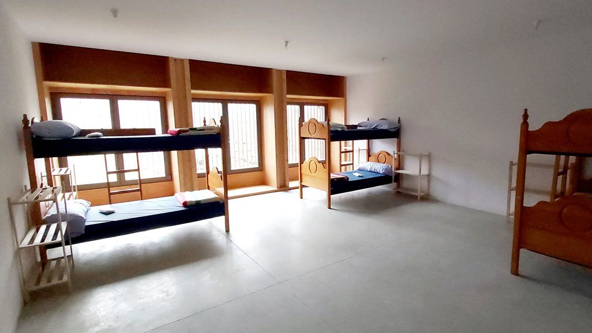 Algunas de las camas que ofrece el Monasterio con la posibilidad de ser albergue. | MONASTERIO