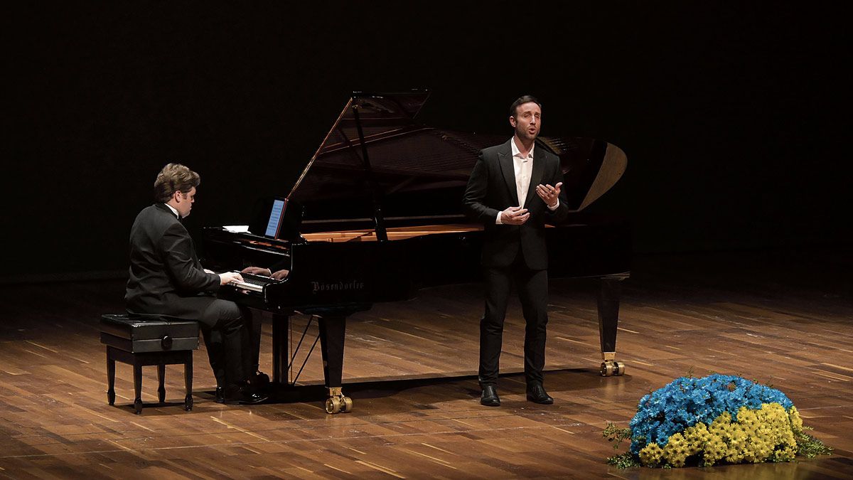 Un momento del concierto solidario en el Auditorio por los damnificados por la guerra en Ucrania. | MAURICIO PEÑA