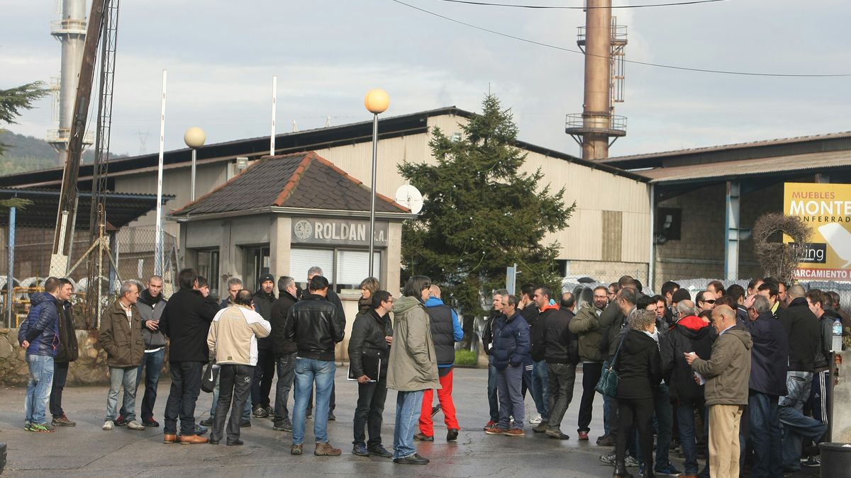 Trabajadores de Roldán en una manifestación de hace años. | ICAL