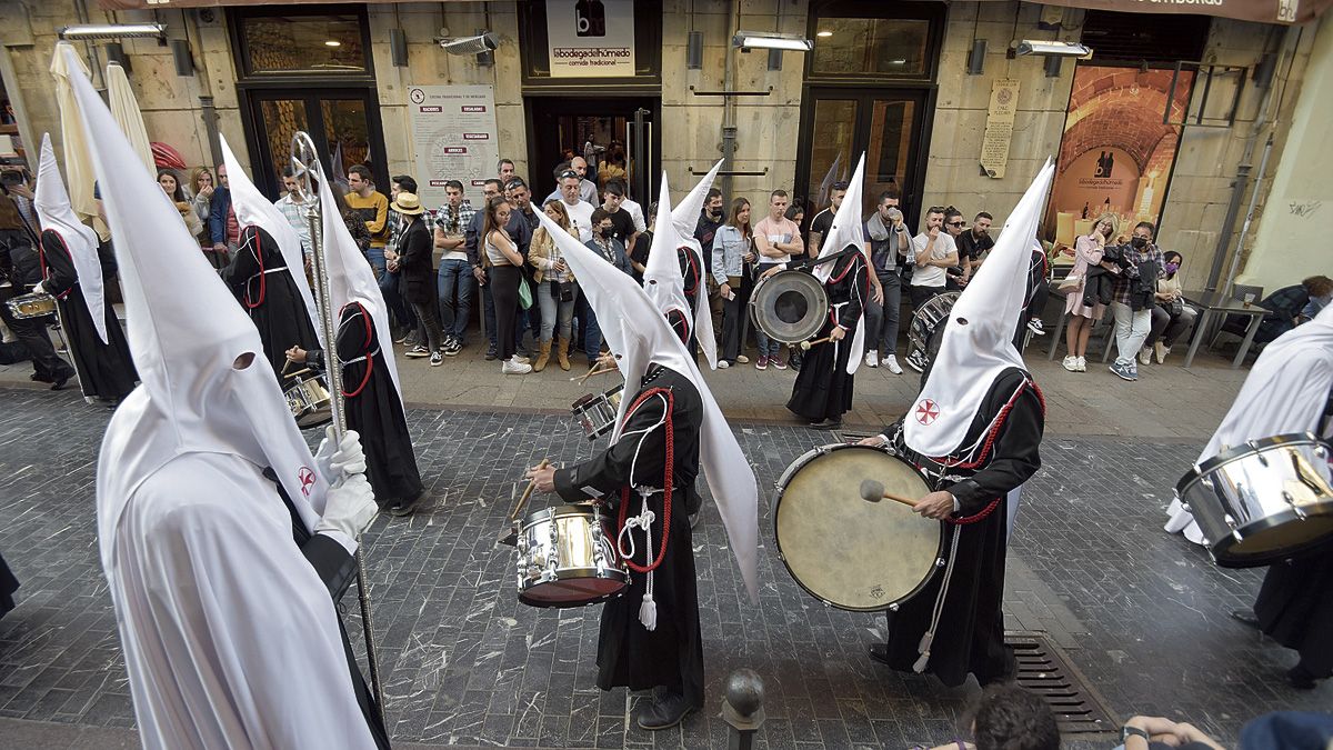 La Agrupación Musical de la Cofradía del Santo Sepulcro - Esperanza de la Vida participó ayer en la Procesión Camino de la Luz. | S.A.
