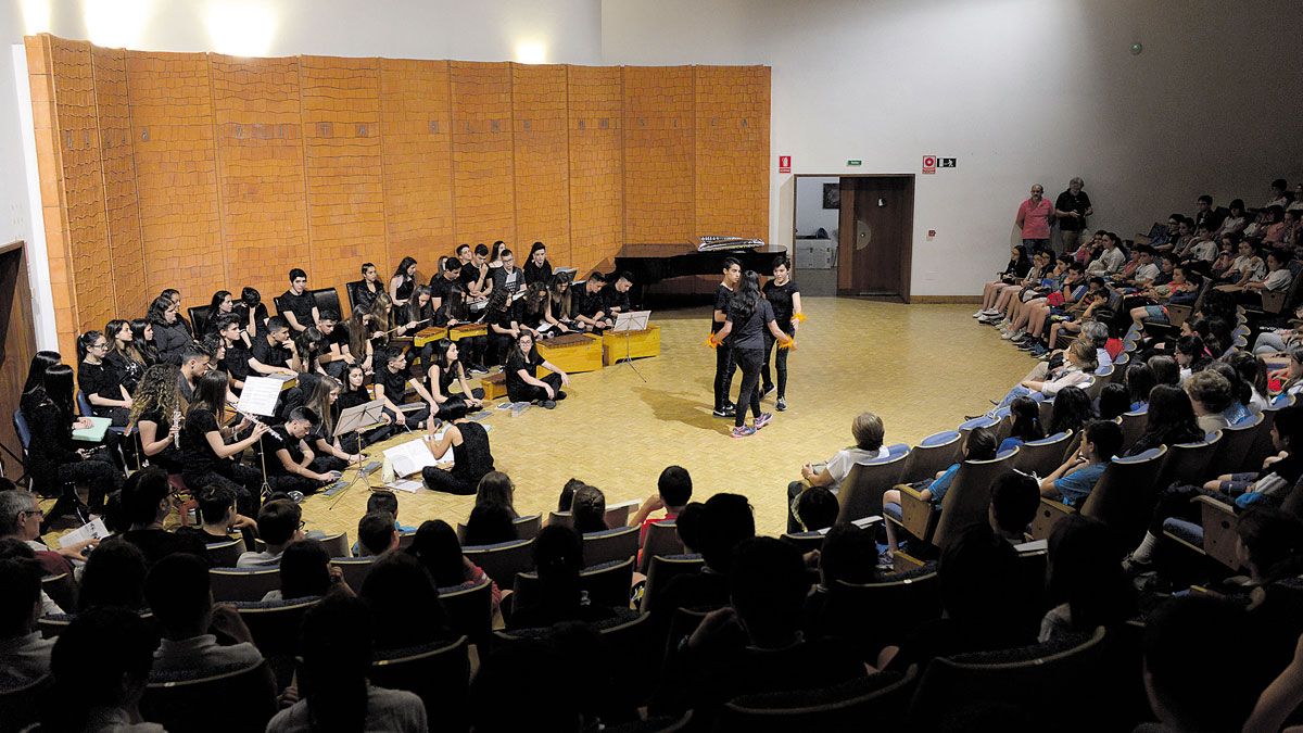 Imagen de archivo de una actividad en el Auditorio Ángel Barja. | M.P.