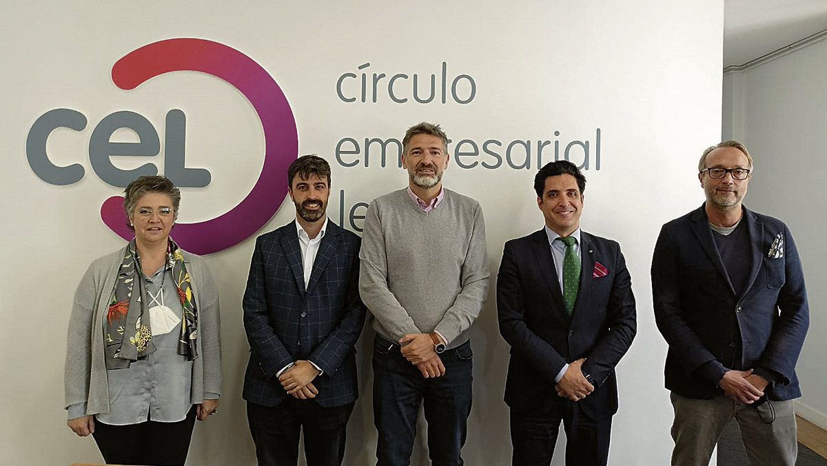 Participantes del CEL en la reunión del CyL-Hub León. :: L.n.c.