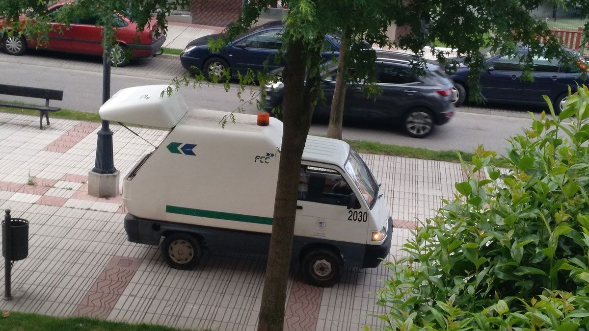 El servicio de limpieza quedará de nuevo en manos de FCC. | MAR IGLESIAS