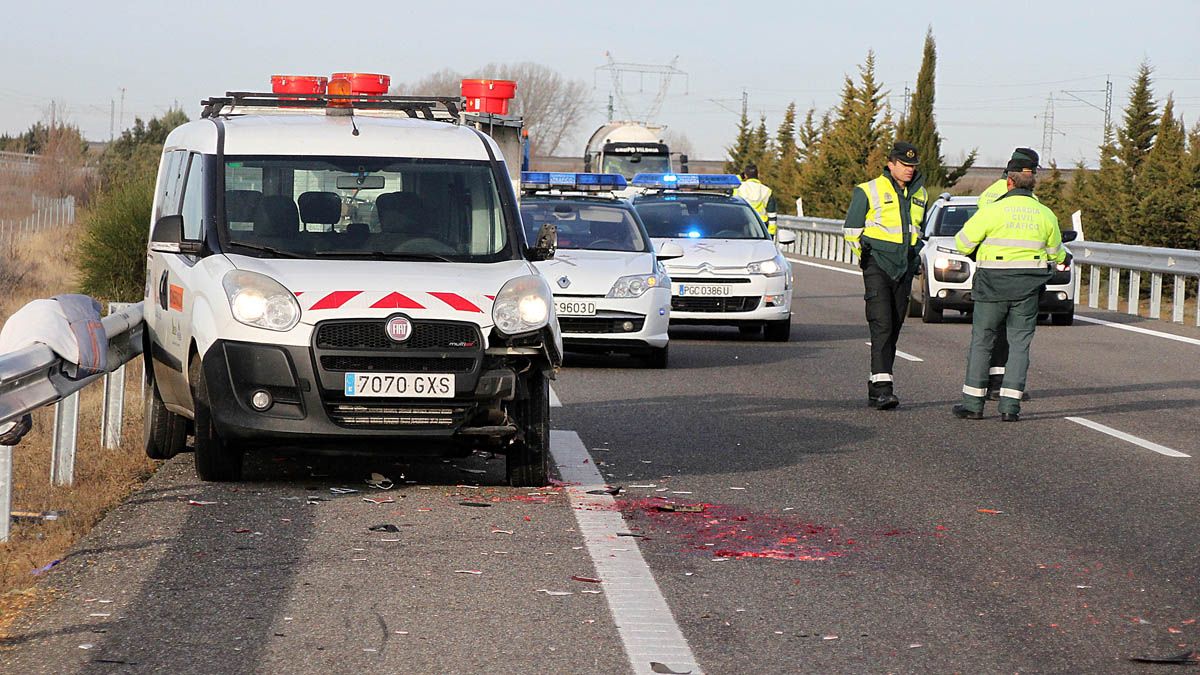 Imagen de un accidente en el que falleció atropellado un trabajador de mantenimiento de la A-231 en 2018. | ICAL