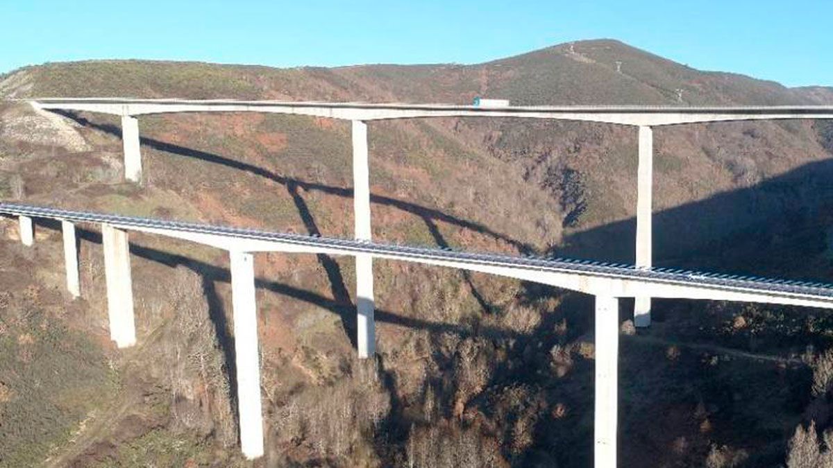 Habrá puertas horarias para el paso de vehículos en la zona de las obras.