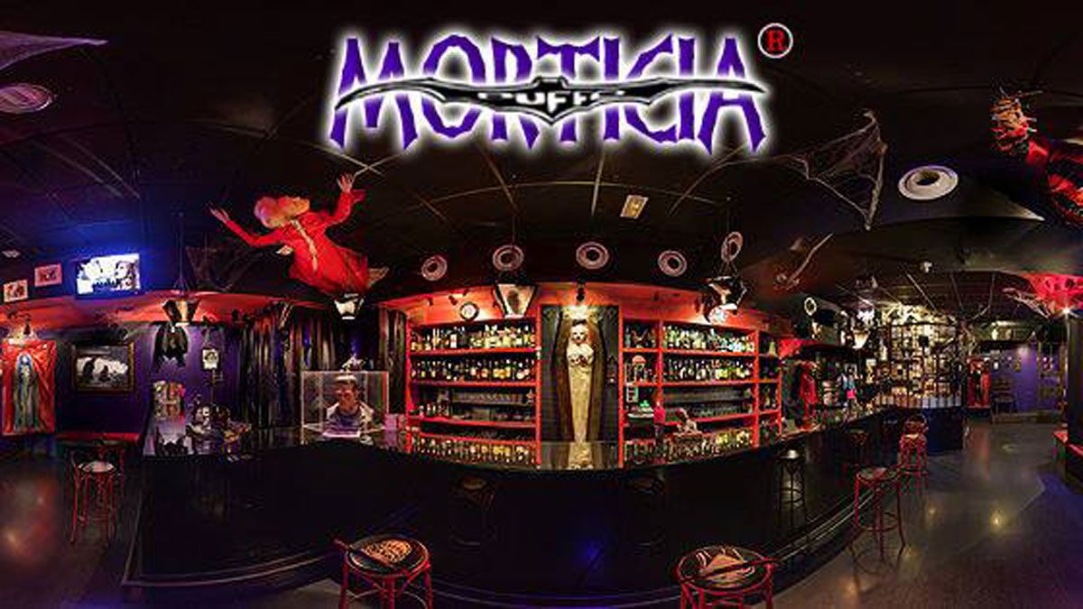 www-morticia.jpg www-morticia.jpg