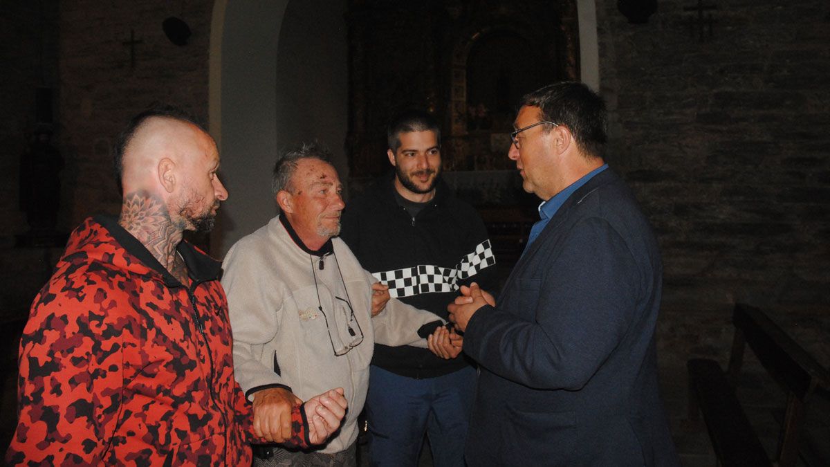 El italiano recibido por el alcalde de Villafranca. | RAMON CELA