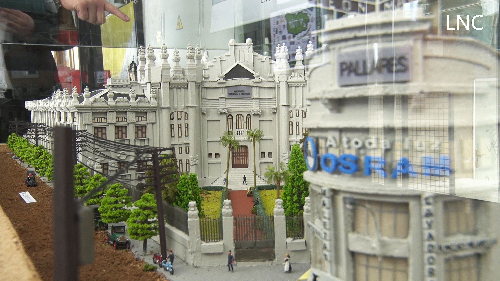 frame-20maqueta.jpg frame-20maqueta.jpg