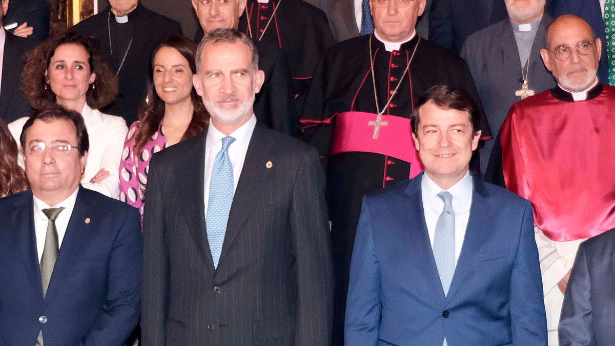 El Rey en una de sus últimas visitas a Castilla y León para ver la exposición de las Edades del hombre. | ICAL