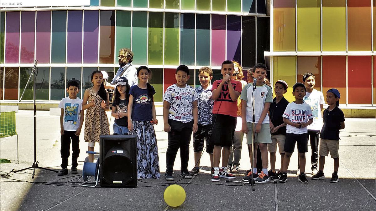 Como fruto de diez meses del taller de poesía llegó el recital. | PACO FERGAR MELLA