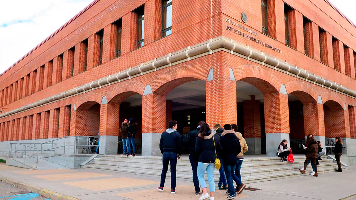 Imagen de archivo de la Escuela de Ingenierías de la ULE. | L.N.C.