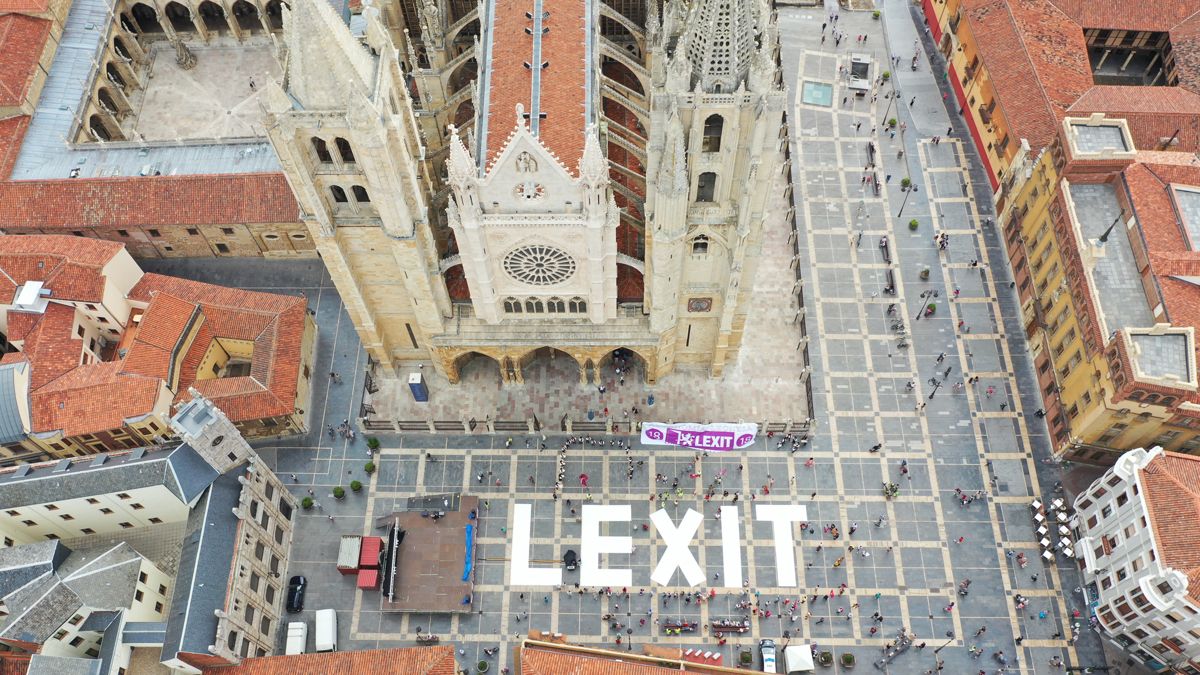 lexit-letras-catedral-leon-19062022.jpg