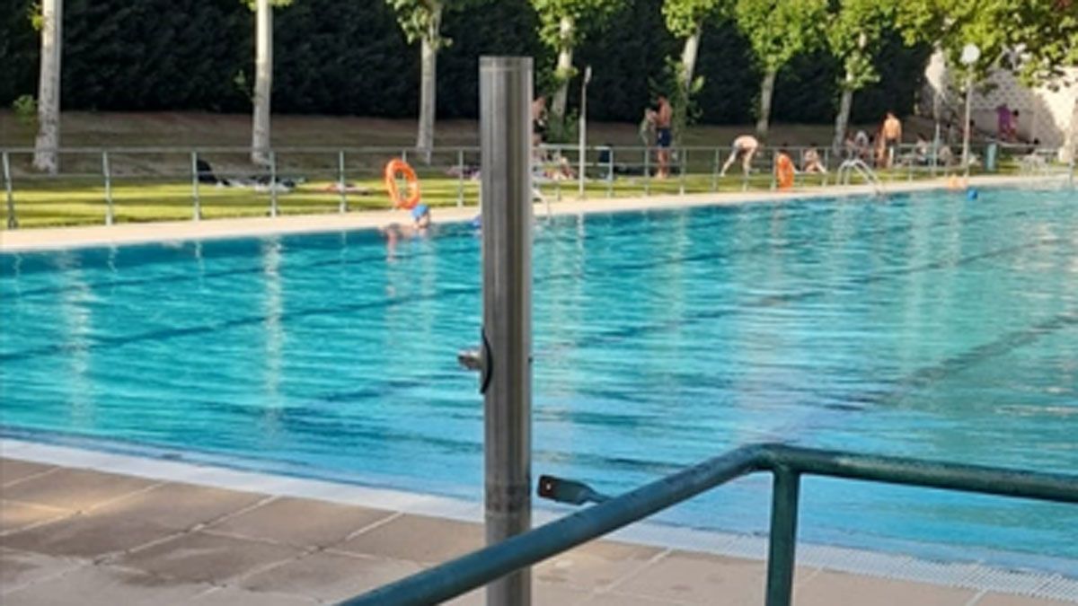 Imagen de las piscinas municipales de Bembibre | PP