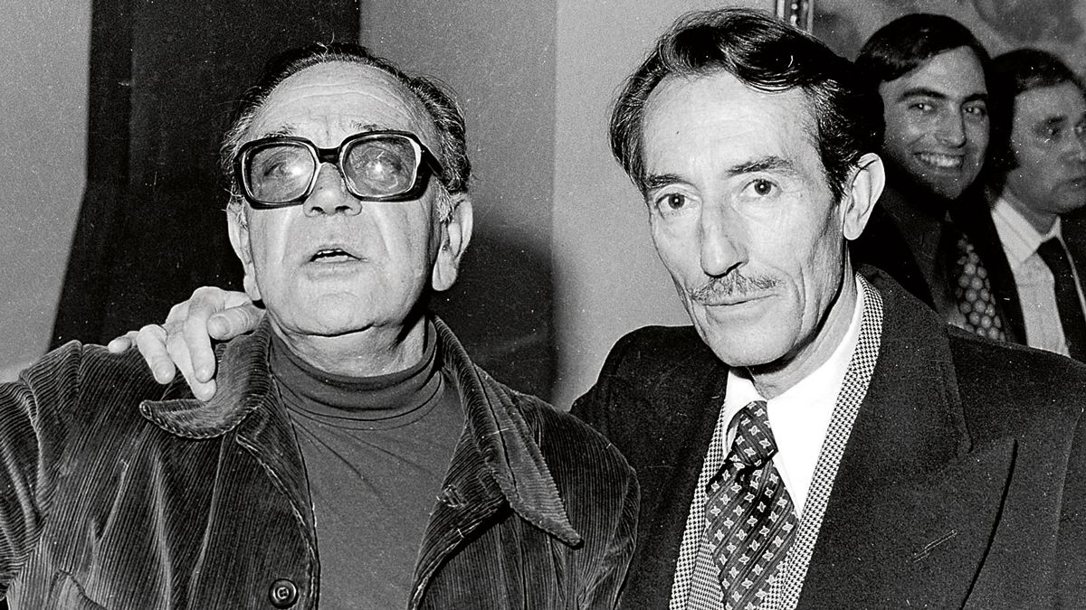 Crémer con otro imprescindible de la vida cultural leonesa, el médico y pintor Luis Saénz de la Calzada, compañero de Lorca en ‘La Barraca’. | FERNANDO RUBIO