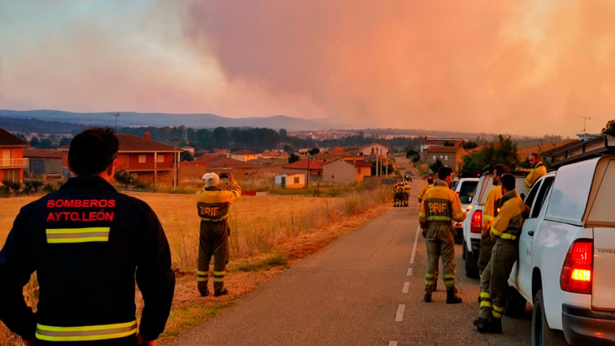 | BOMBEROS AYUNTAMIENTO DE LEÓN | BOMBEROS AYUNTAMIENTO DE LEÓN