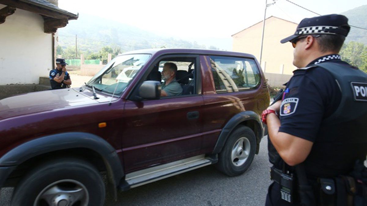 La Policía organiza los desalojos de las localidades bercianas | César Sánchez