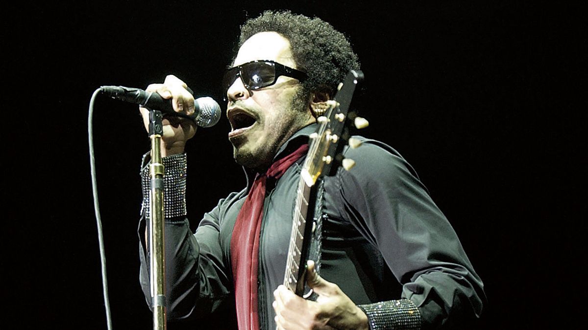 Lenny Kravitz, durante su concierto en León. | MAURICIO PEÑA