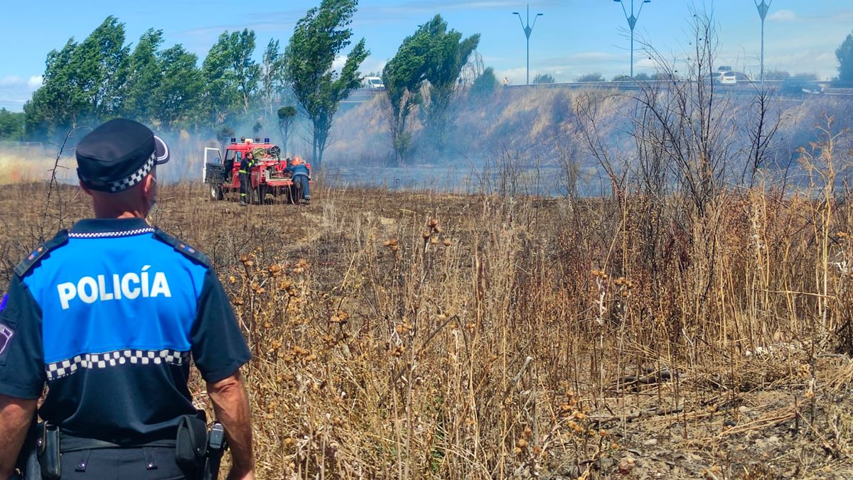 Imagen de archivo de un incendio en San Andrés del Rabanedo. | L.N.C.