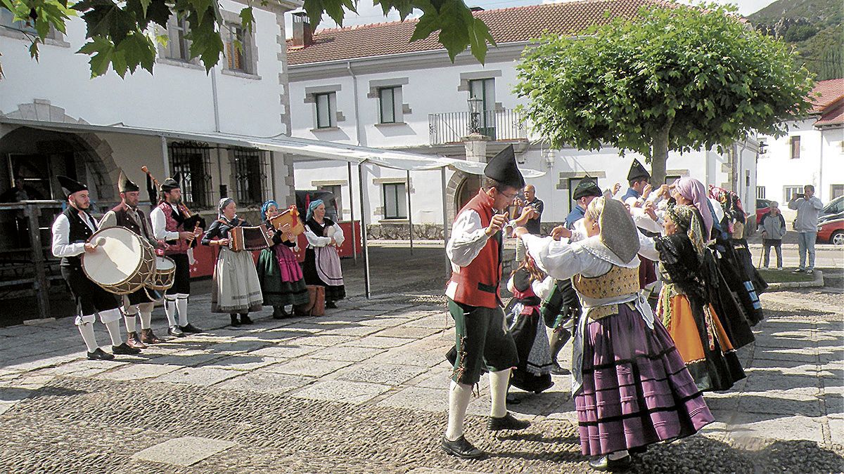 No faltará la banda de gaiteros para amenizar la jornada festiva. | E.NIÑO No faltará la banda de gaiteros para amenizar la jornada festiva. | E.NIÑO