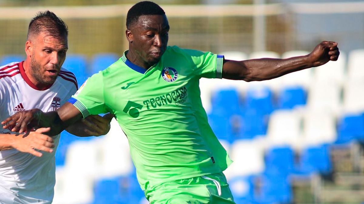 Sabit, durante un partido de pretemporada. | GETAFE CF Sabit, durante un partido de pretemporada. | GETAFE CF