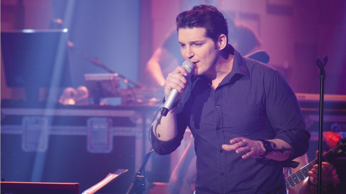 El cantante Manu Tenorio actuará el sábado en Gordoncillo con adelantos de su nuevo trabajo y haciendo un repaso a toda su trayectoria musical. | ICAL El cantante Manu Tenorio actuará el sábado en Gordoncillo con adelantos de su nuevo trabajo y haciendo un repaso a toda su trayectoria musical. | ICAL