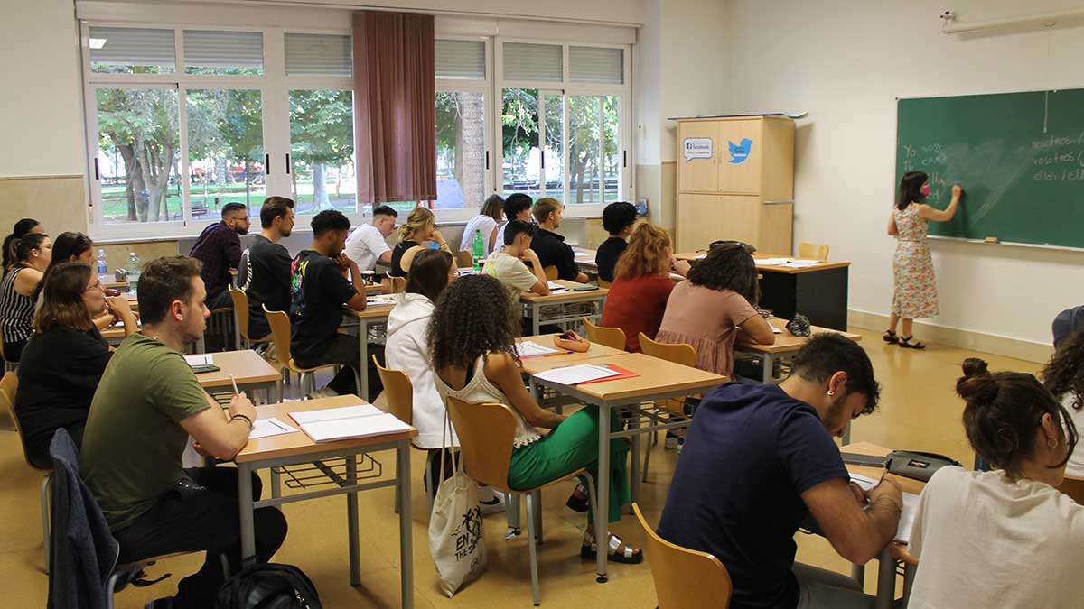 Primeros alumnos internacionales de este curso en la ULE. | L.N.C.