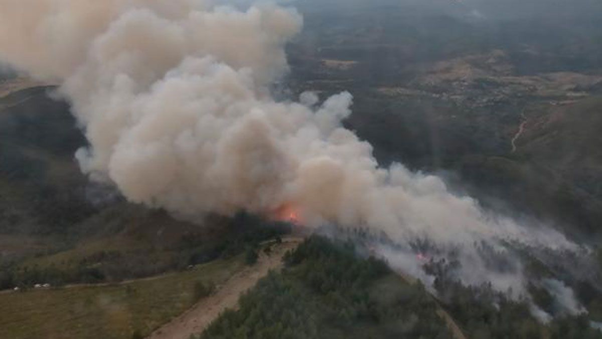 Incendio en Villar de las Traviesas, en el municipio de Toreno. | Brif Tabuyo