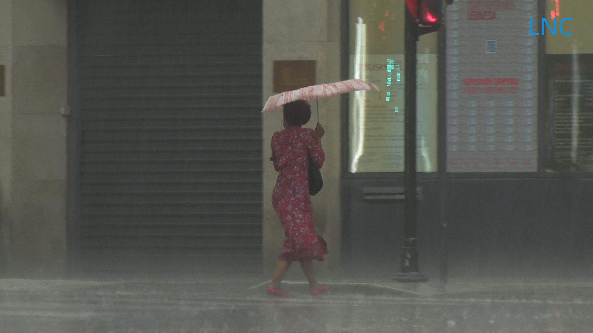 frame-29lluvia.jpg frame-29lluvia.jpg