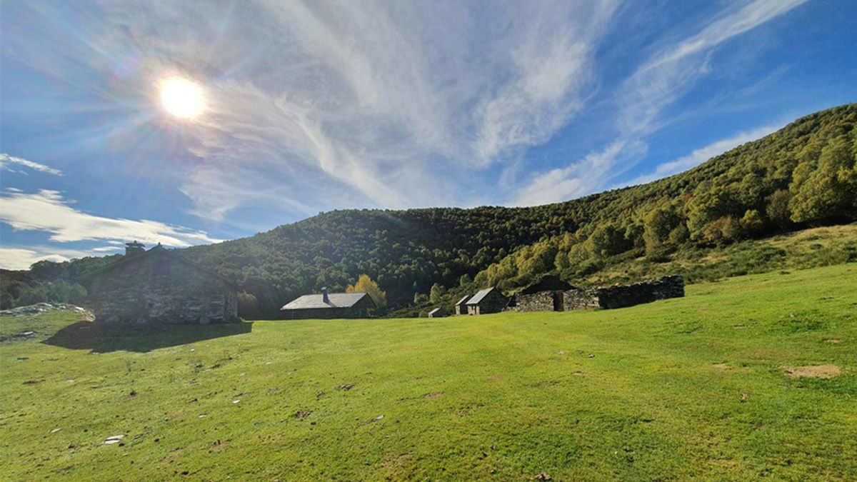 Otra perspectiva de las vistas de la braña de Buenverde :: M. FISTEUS