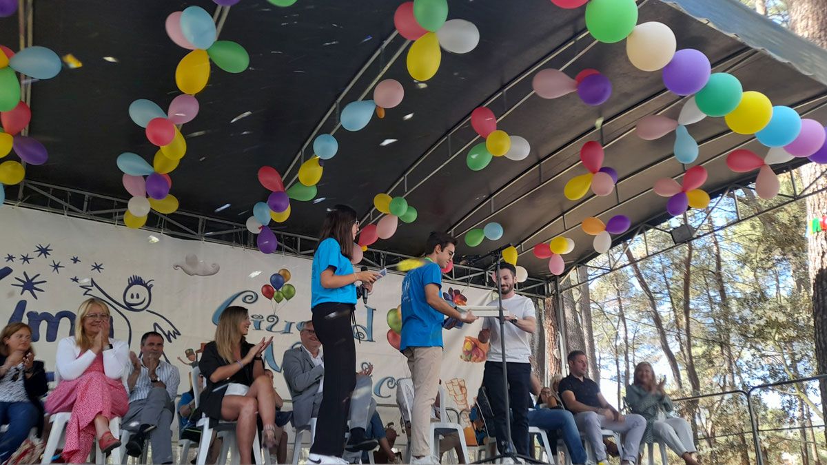 Naveira inició Cima con un pregón en el que ofreció la receta del éxito. | MAR IGLESIAS Naveira inició Cima con un pregón en el que ofreció la receta del éxito. | MAR IGLESIAS