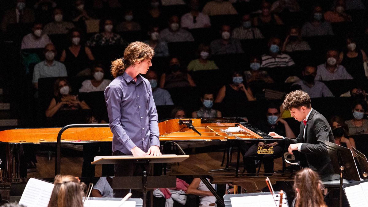 Directores y pianistas ante el gran reto del concierto de clausura. | MARÍA DÍEZ