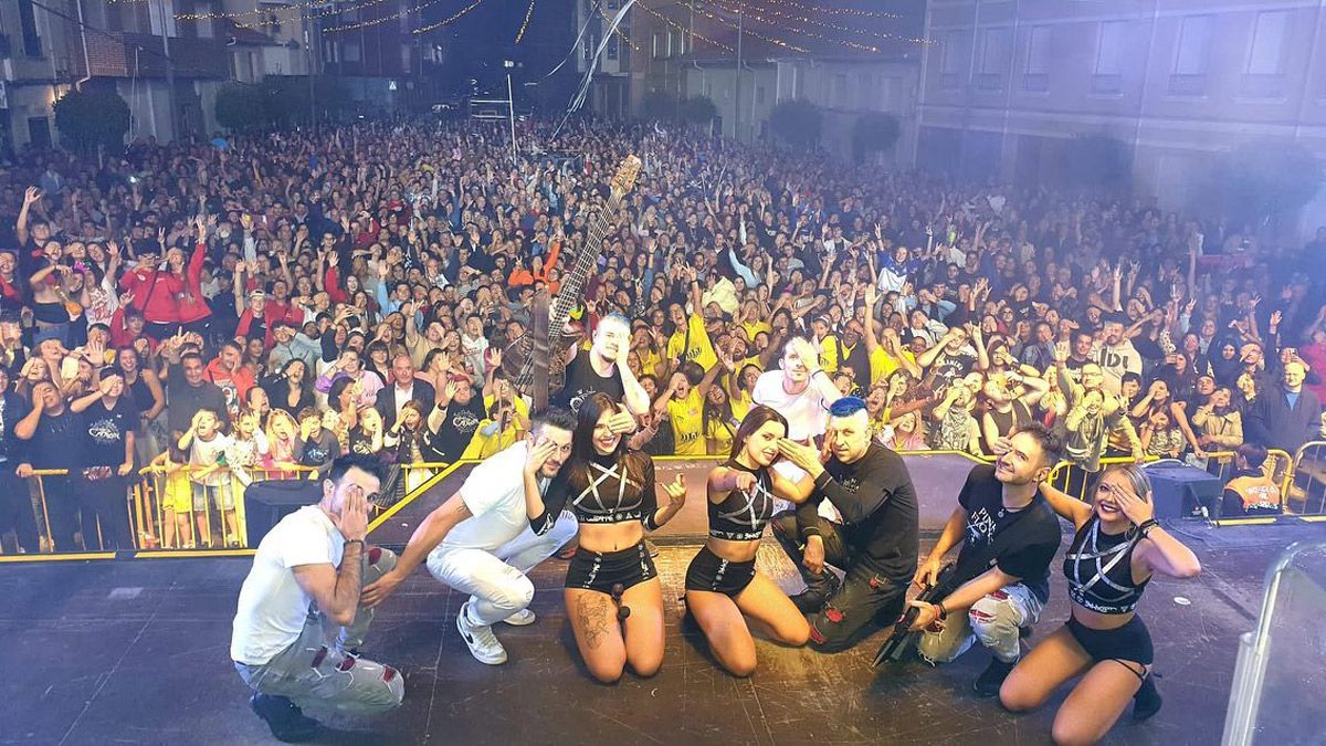 El Grupo Cañón actuará el sábado en la plaza del Grano. | L.N.C.