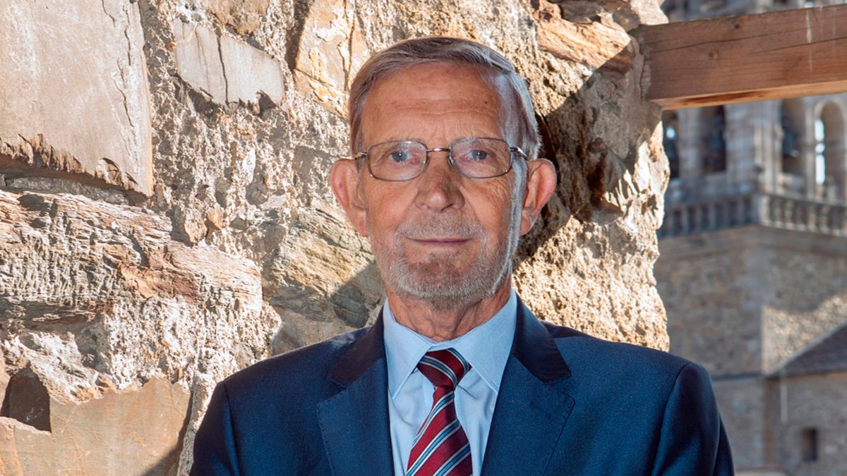 Tarsicio Carballo es el portavoz del PRB en el Ayuntamiento de Ponferrada Tarsicio Carballo es el portavoz del PRB en el Ayuntamiento de Ponferrada