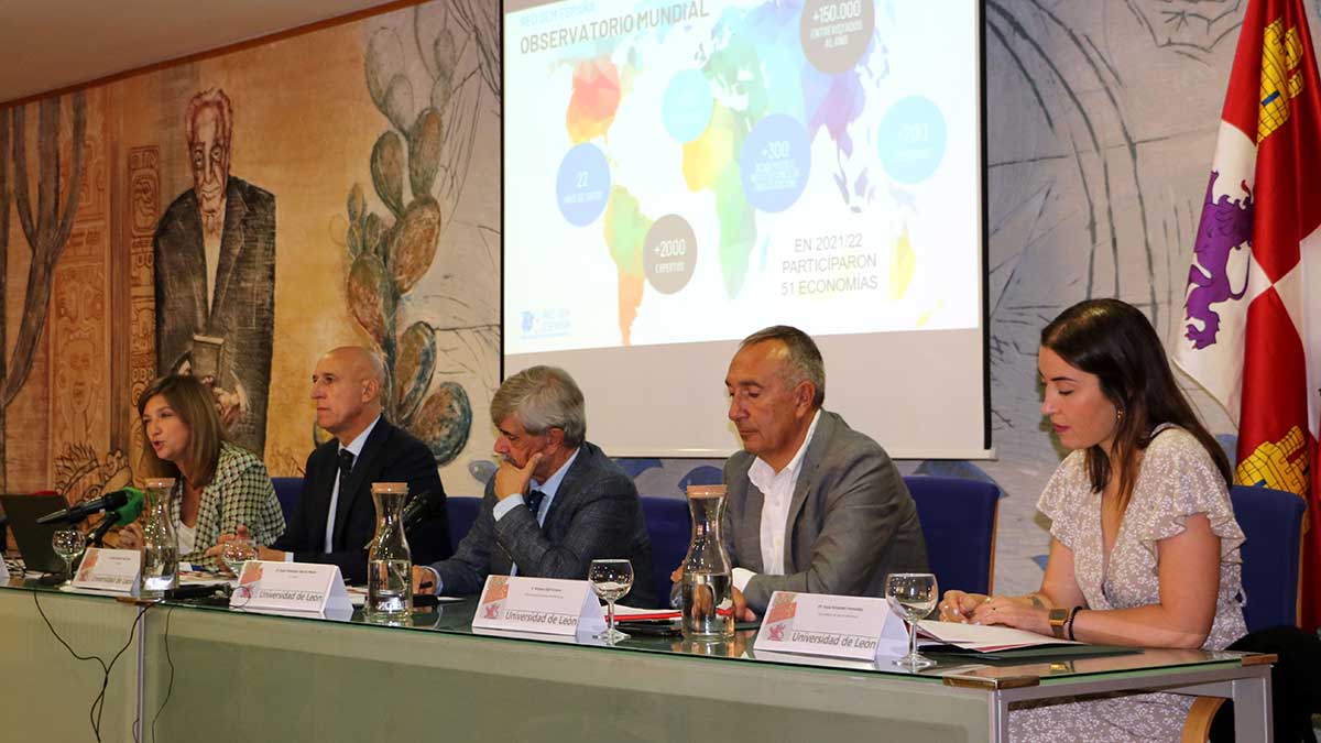 Presentación del Informe GEM en El Albéitar. | L.N.C.