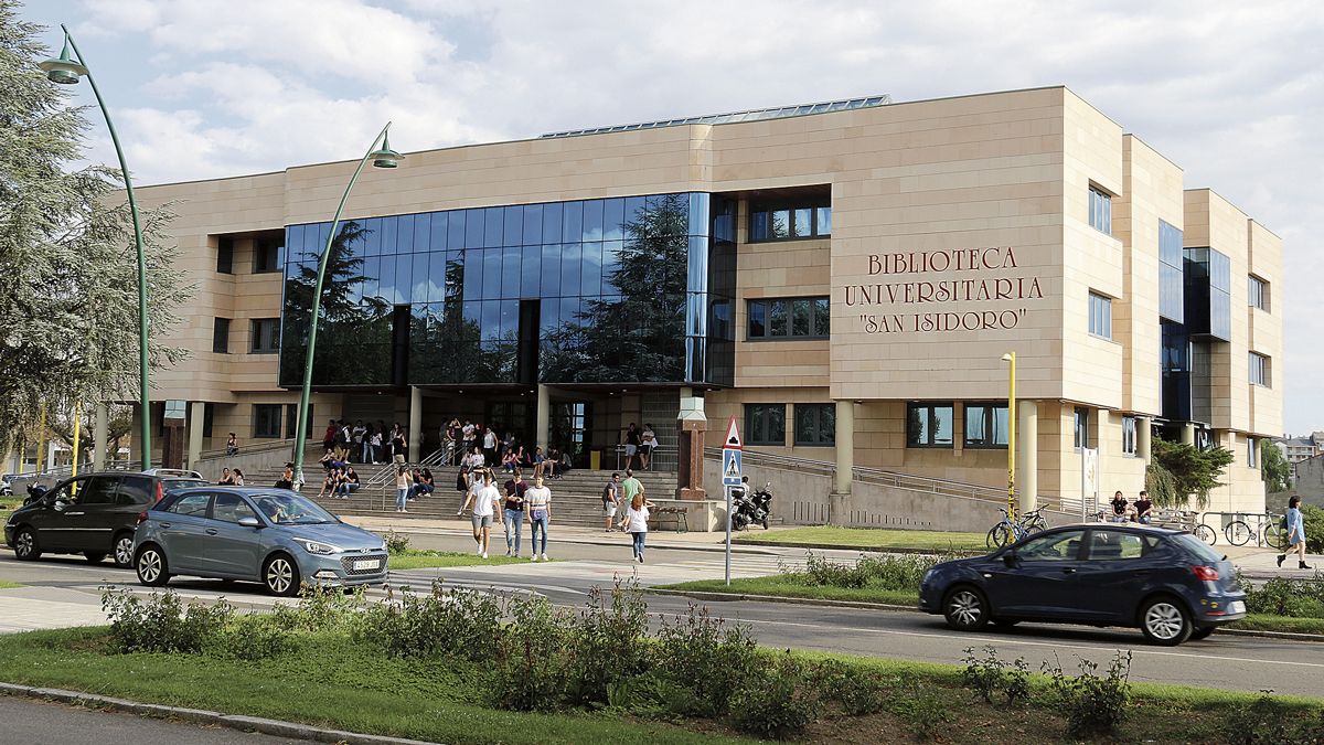 La Biblioteca San Isidoro ubicada en el campus. | L.N.C.