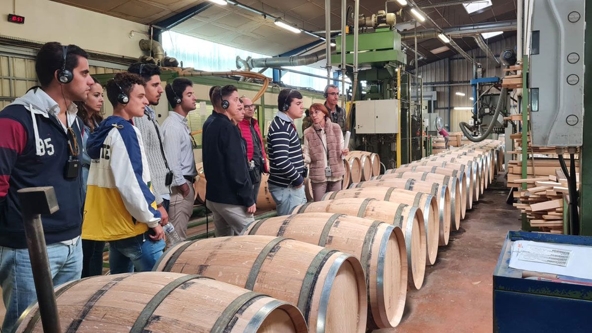 Alumnos de la ULE en su viaje a Burdeos.