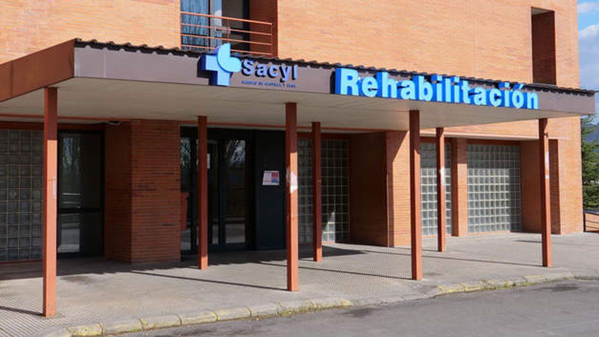 El servicio de Rehabilitación acumula esperas intensas, pero solo en los casos ordinarios, no en los preferentes.