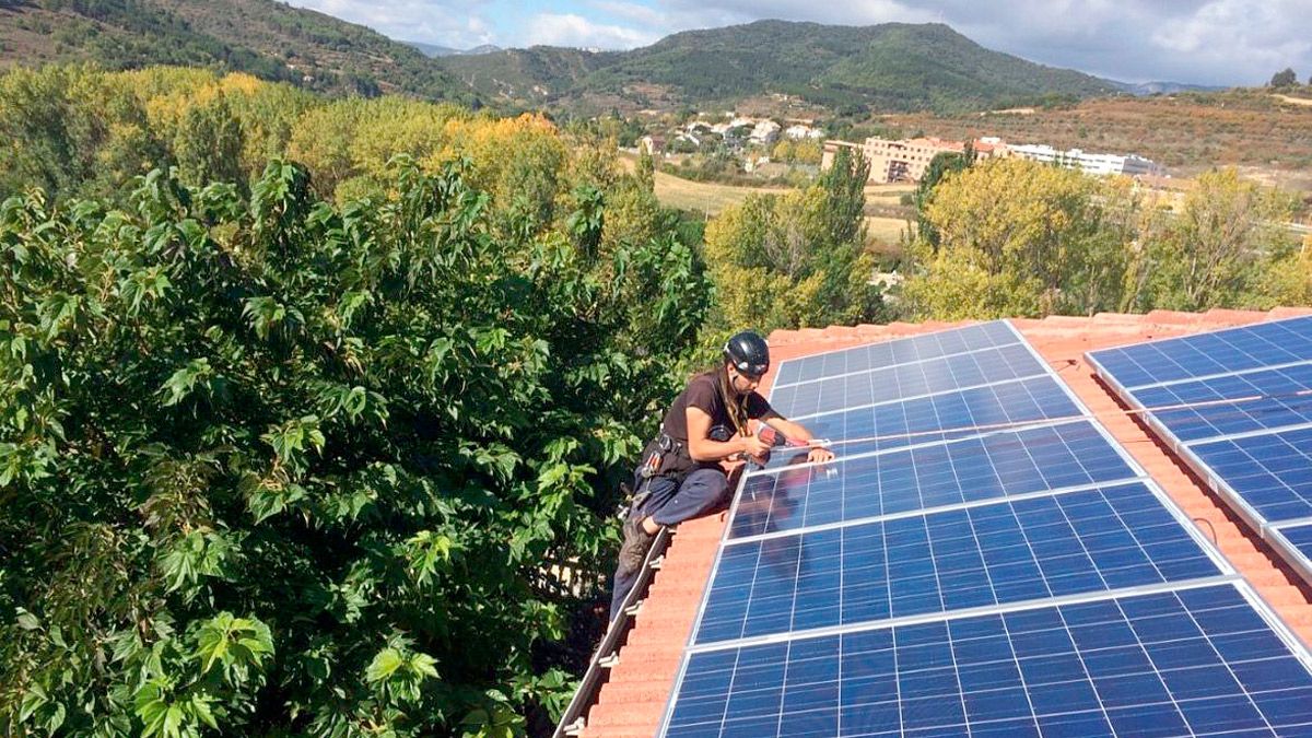 Placas solares de autoconsumo. | ICAL