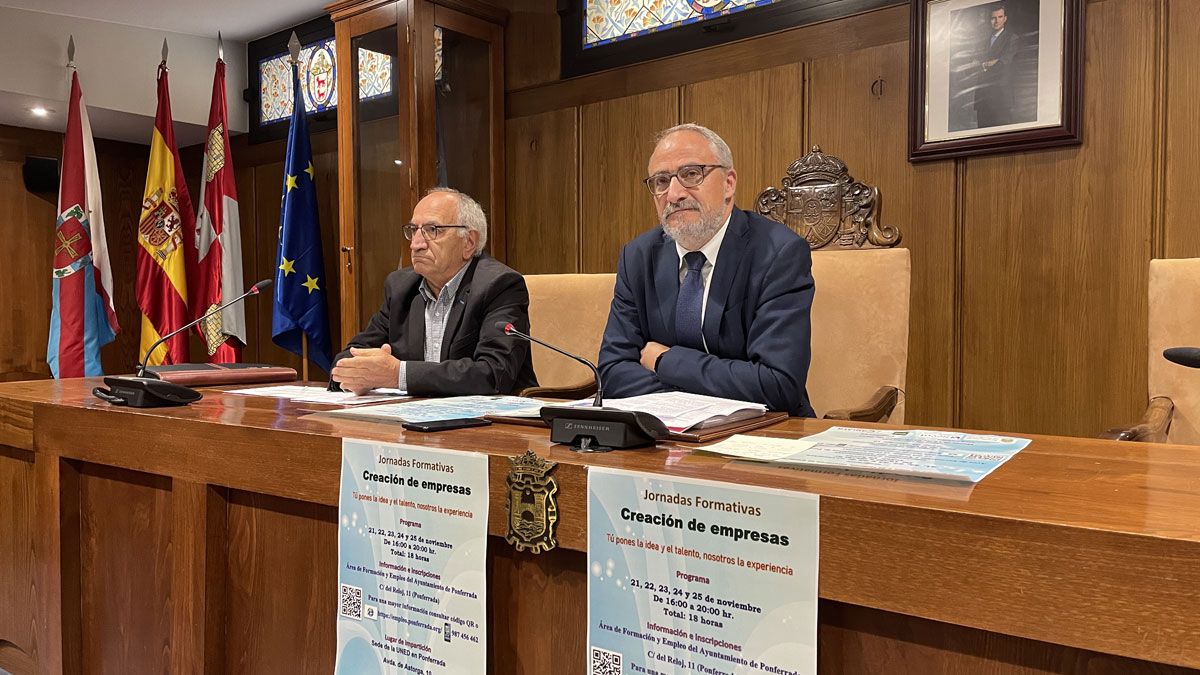 Presentación del ciclo en el salón de plenos del Ayuntamiento de Ponferrada. | Javier Fernández