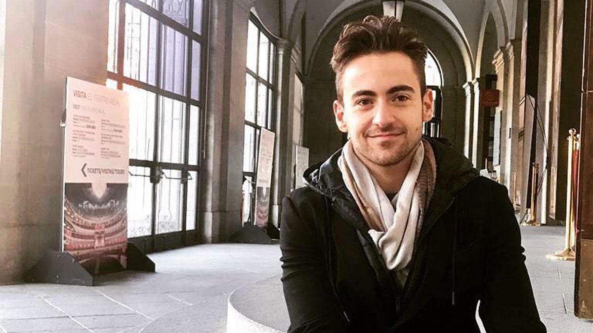 El soprano Rafael Quirant estará hoy en el Teatro El Albéitar. | L.N.C. El soprano Rafael Quirant estará hoy en el Teatro El Albéitar. | L.N.C.